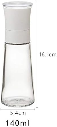 Black and White Pepper Mill Set