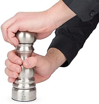 Peugeot Paris Chef uSelect Salt Mill stainless steel precise grind elegant design