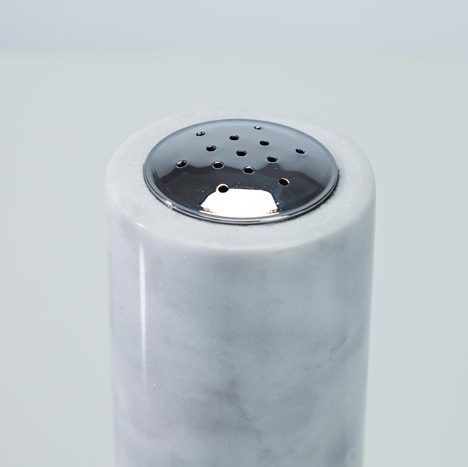 White Marble Salt Pepper Shaker Grey Veining Stainless Steel 22x22x6H