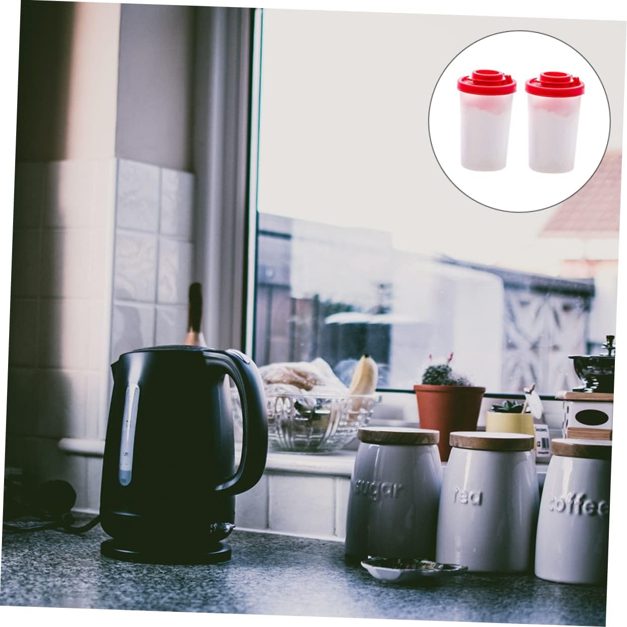 2Pcs Portable Outdoor Pepper Storage Bottles