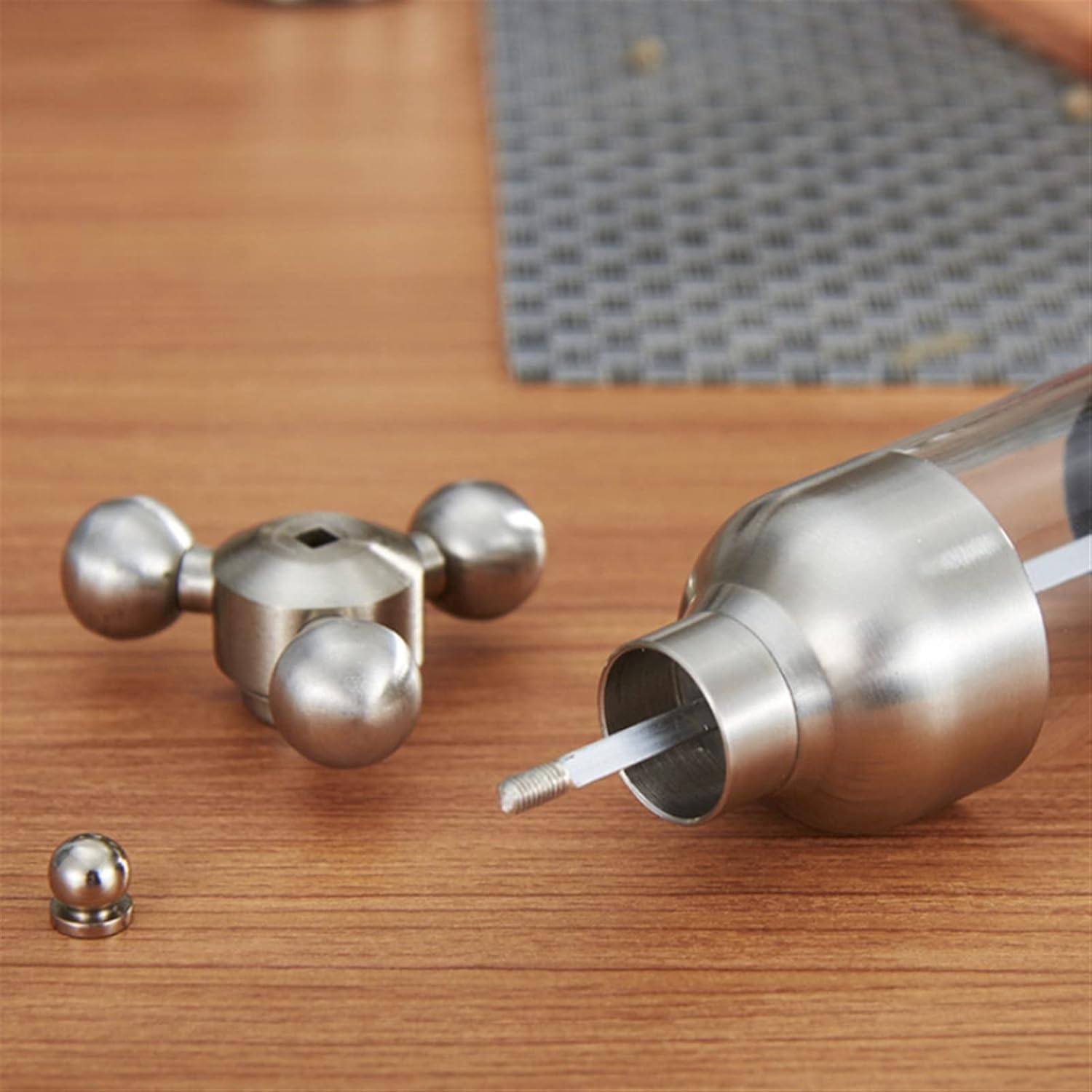 Adjustable Manual Salt Pepper Mill