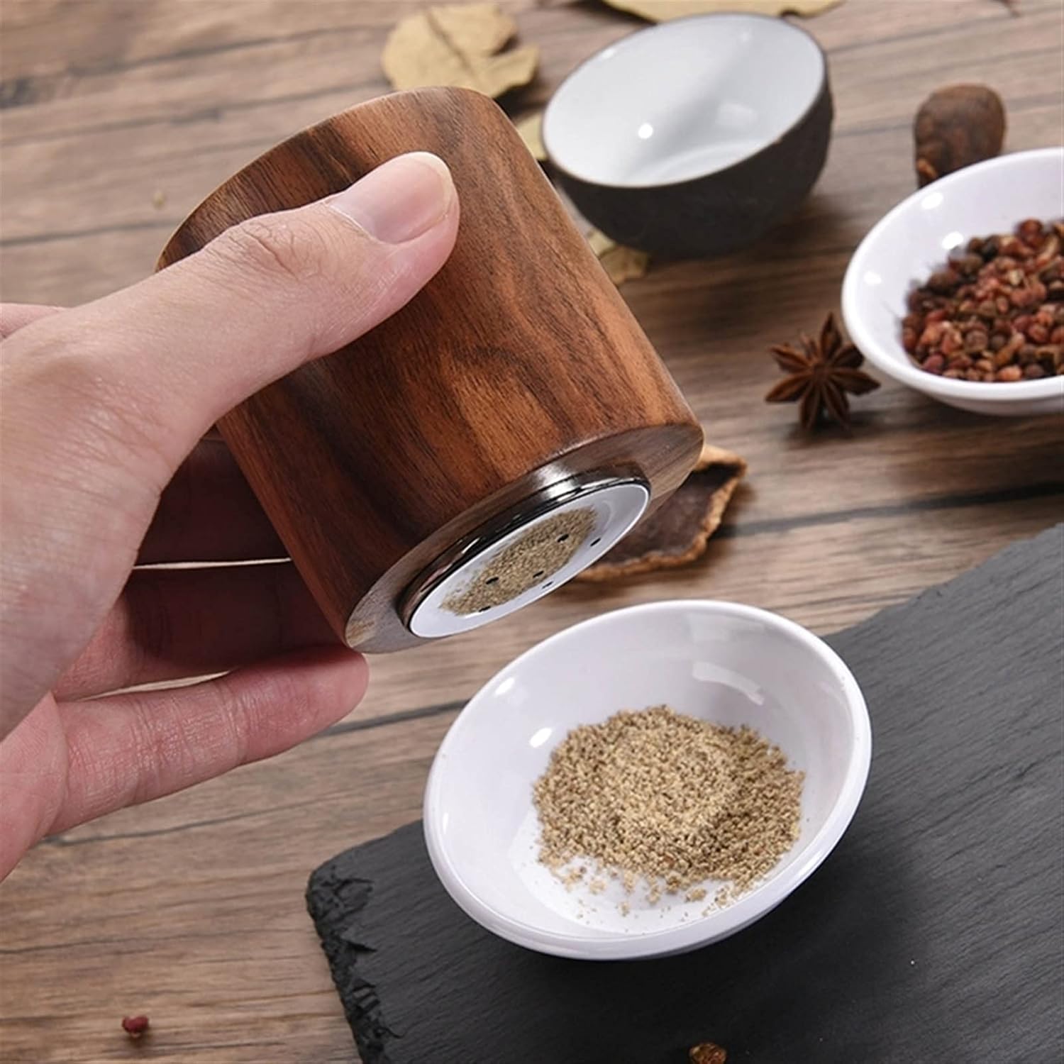 LEIXIUSM Salt and Pepper Mill Shakers