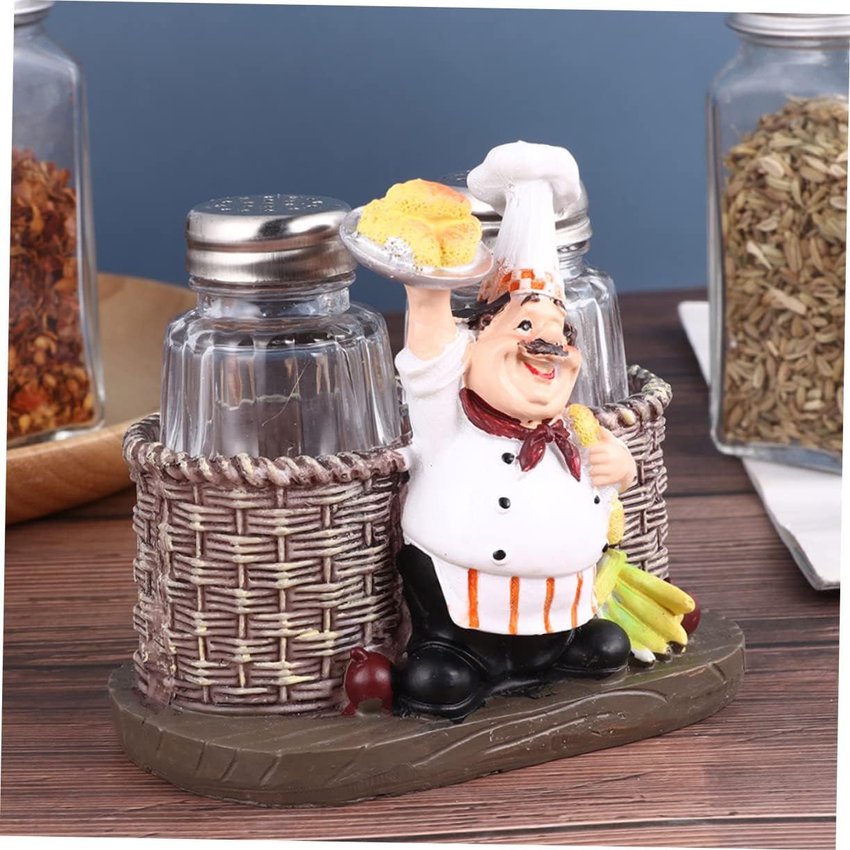 Alipis Salt and Pepper Shaker Set with Chef Statue