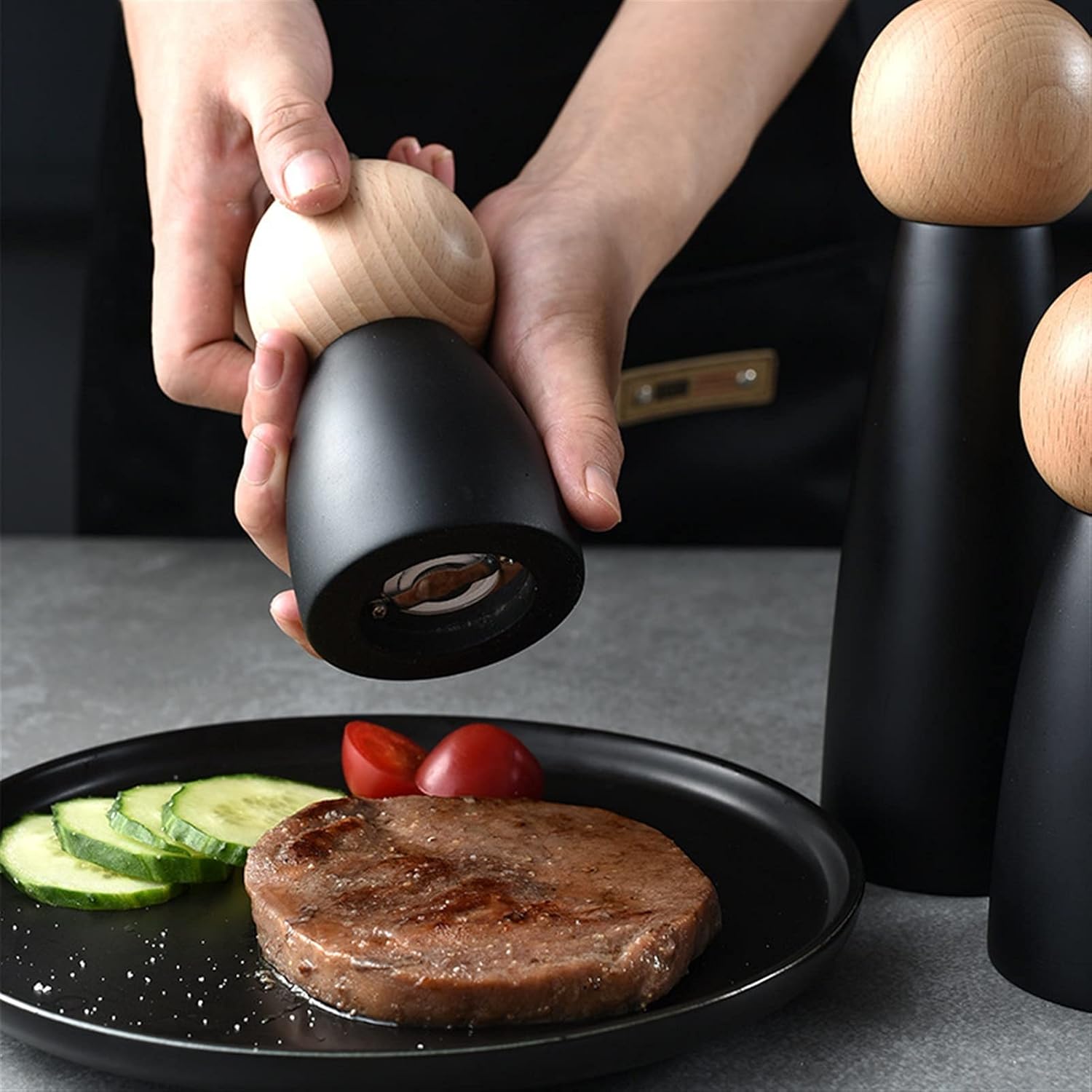 Ultra-Fortastic Wooden Pepper Mill Shakers