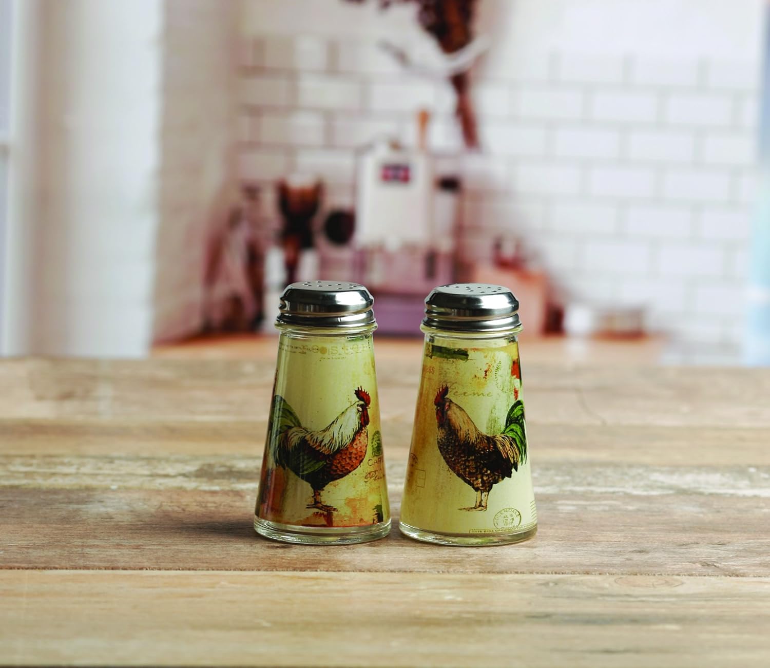 Circleware Rooster Salt and Pepper Shakers 2-Piece Set 4 oz
