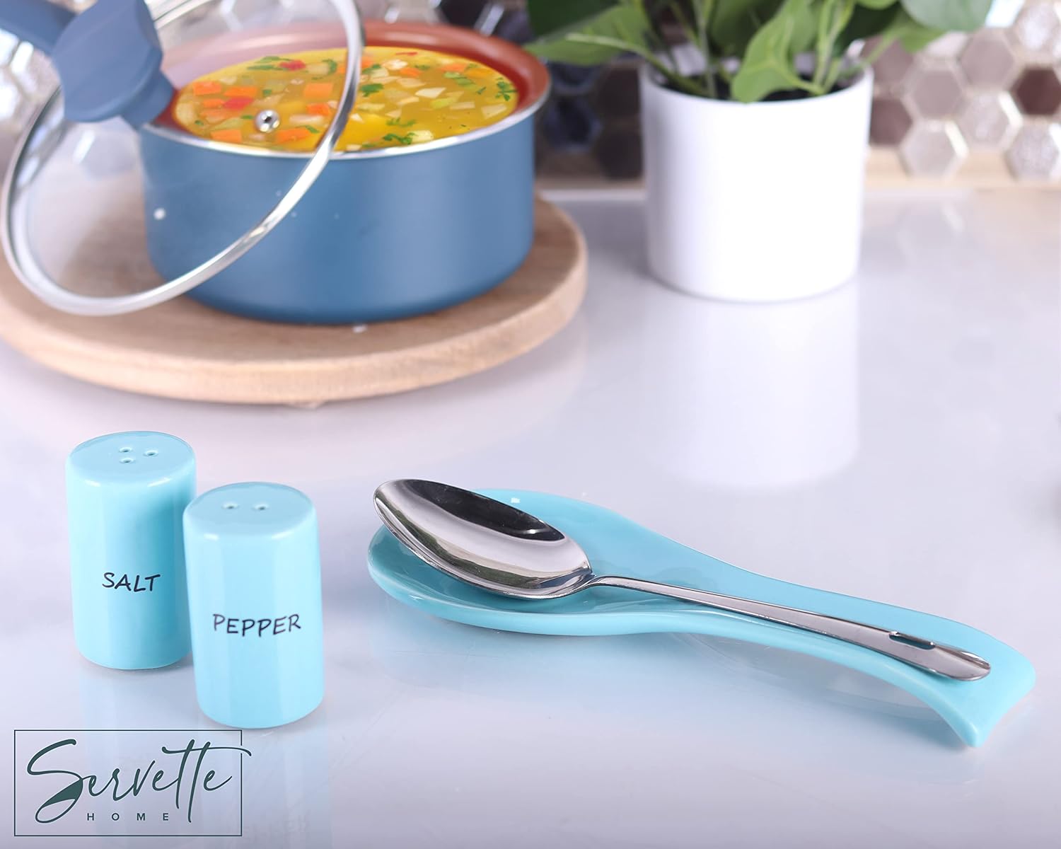 Sleek Blue Salt and Pepper Shakers with High-Quality Ceramic Design