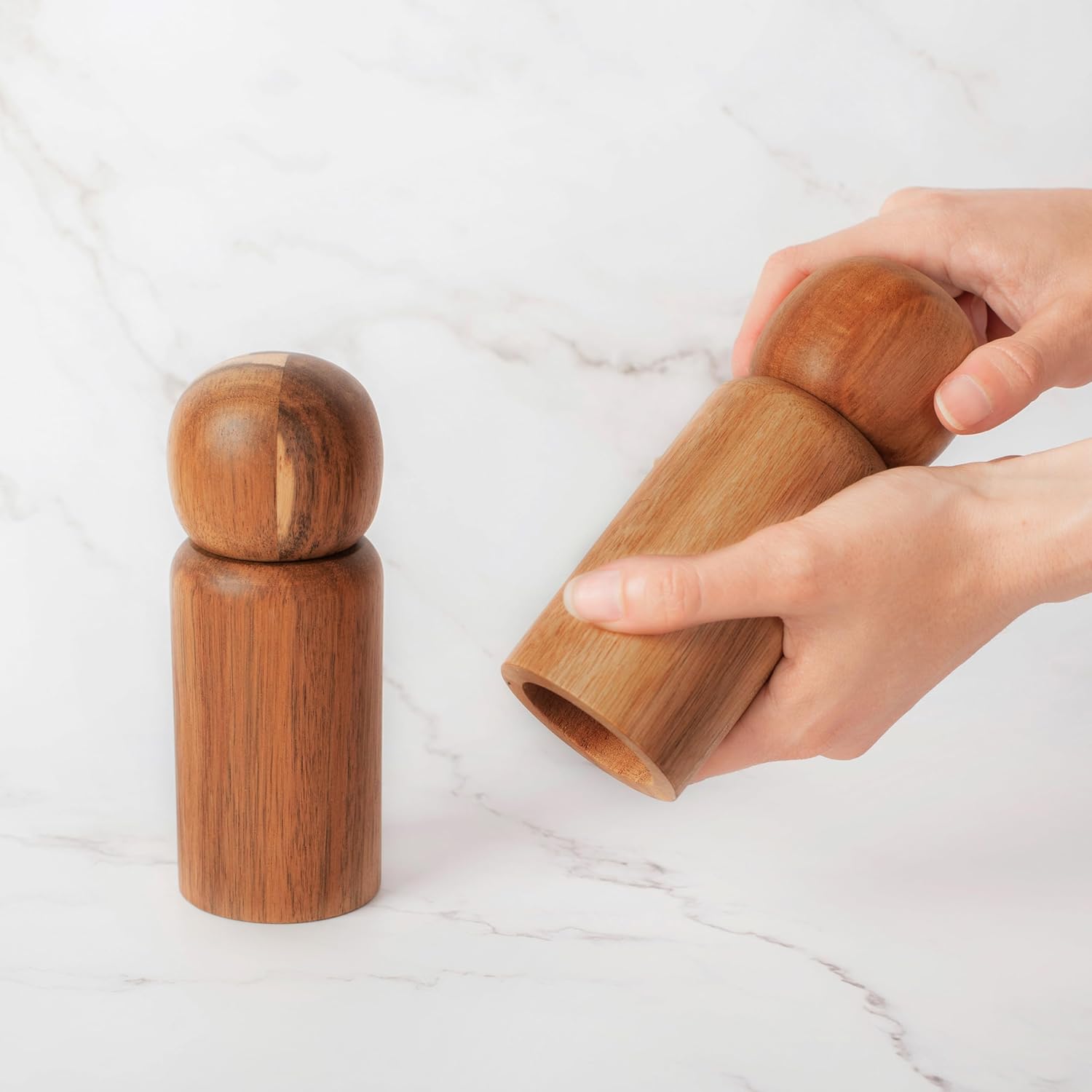Manual Salt and Pepper Grinder Set