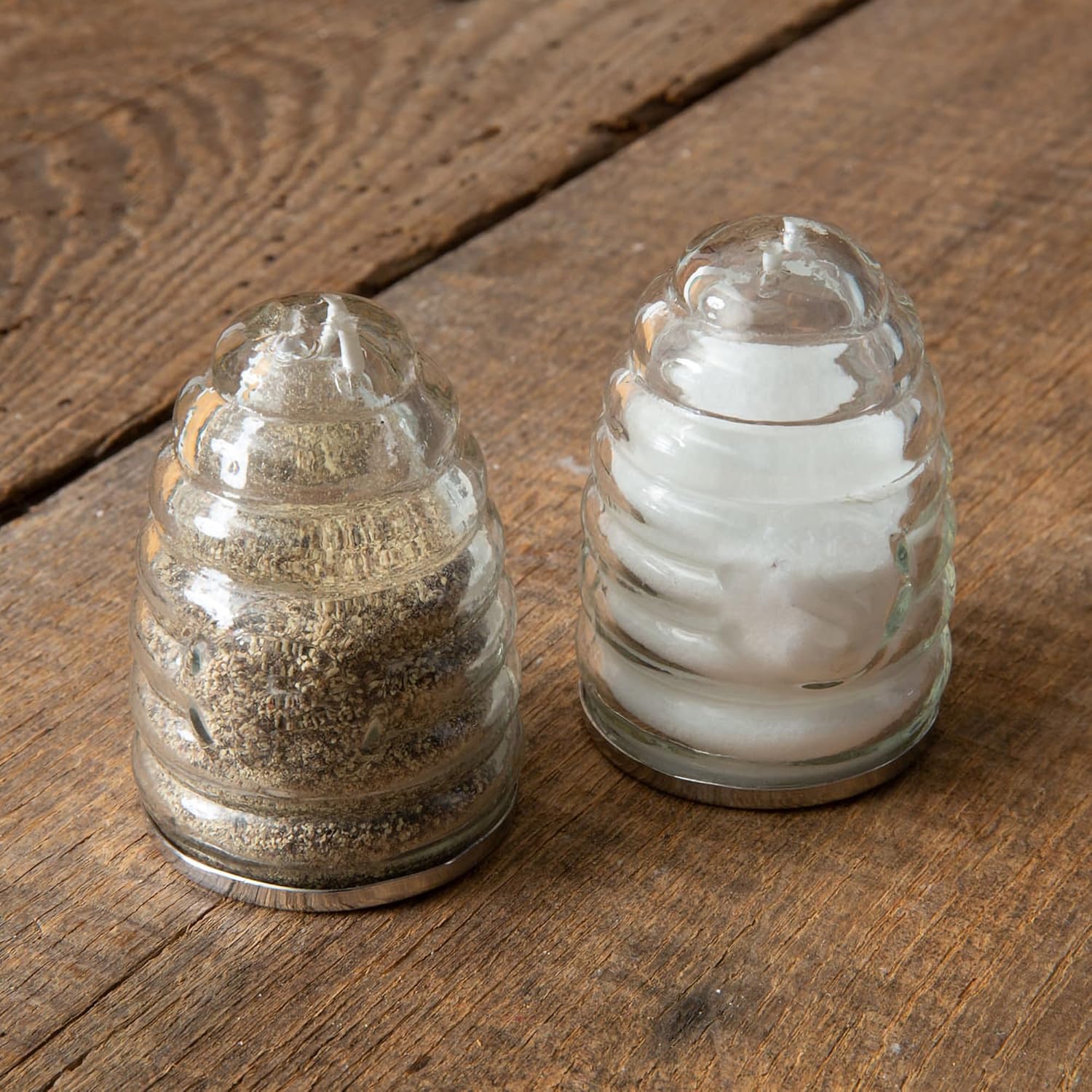 Elegant Beehive Salt Pepper Shakers Set