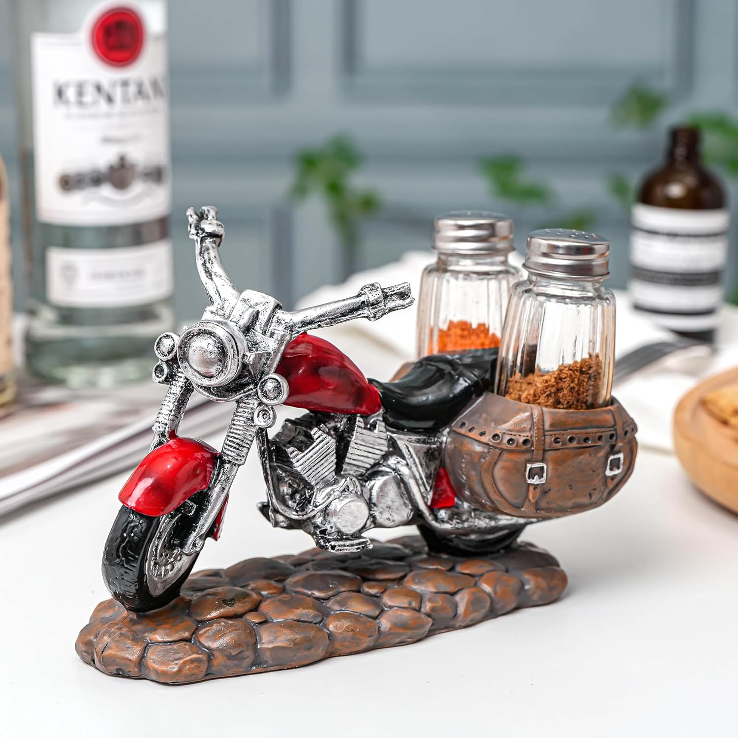 Stylish Salt Pepper Set
